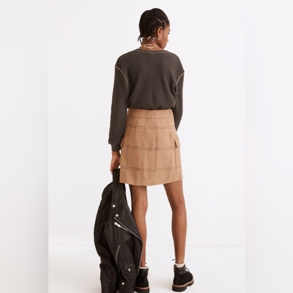 Madewell|Resourced Wool windowpane checkered tan mini cargo skirt•••fall staple - Picture 3 of 13